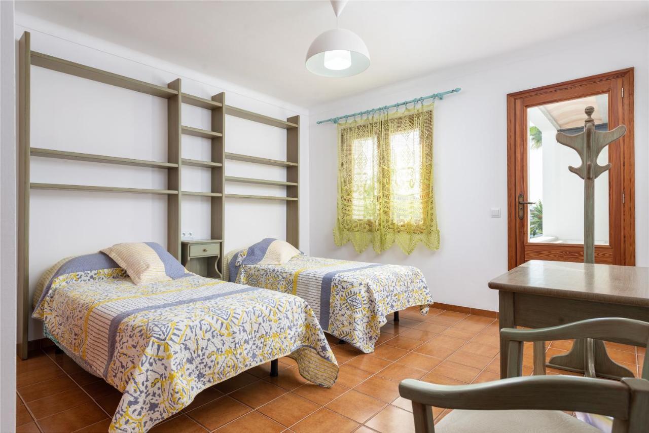 Estrel Villa กันปิกาฟอร์ต ภายนอก รูปภาพ