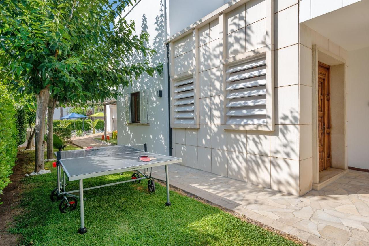 Estrel Villa กันปิกาฟอร์ต ภายนอก รูปภาพ