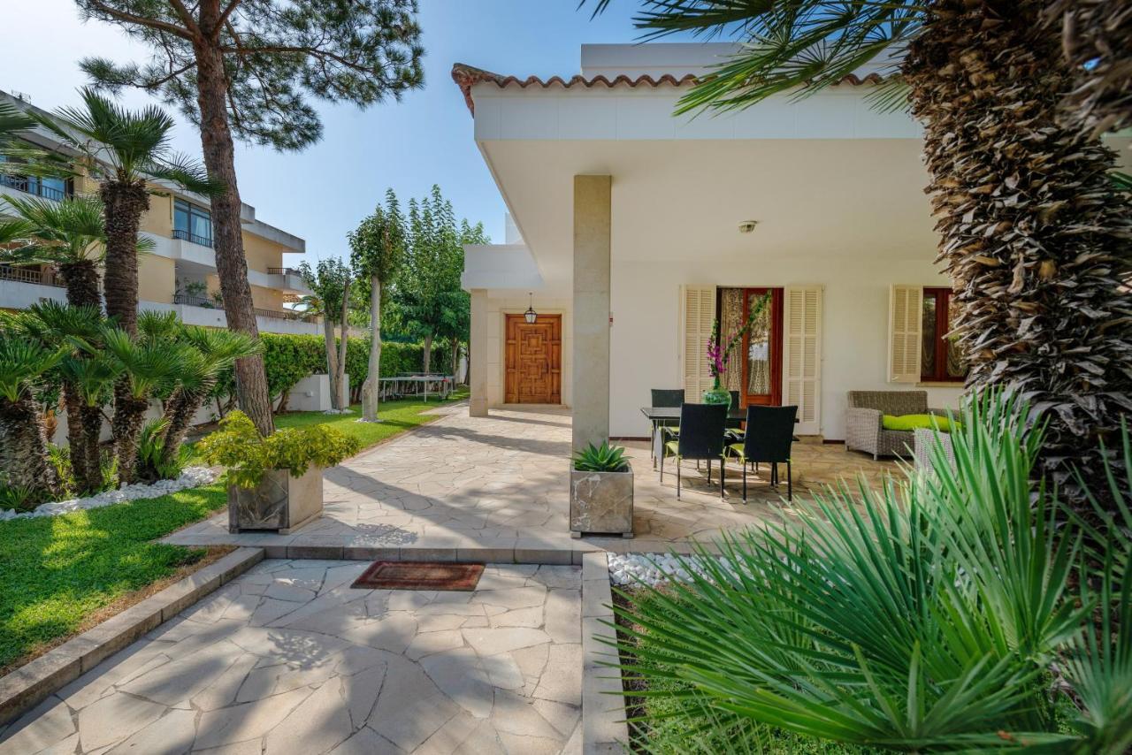 Estrel Villa กันปิกาฟอร์ต ภายนอก รูปภาพ