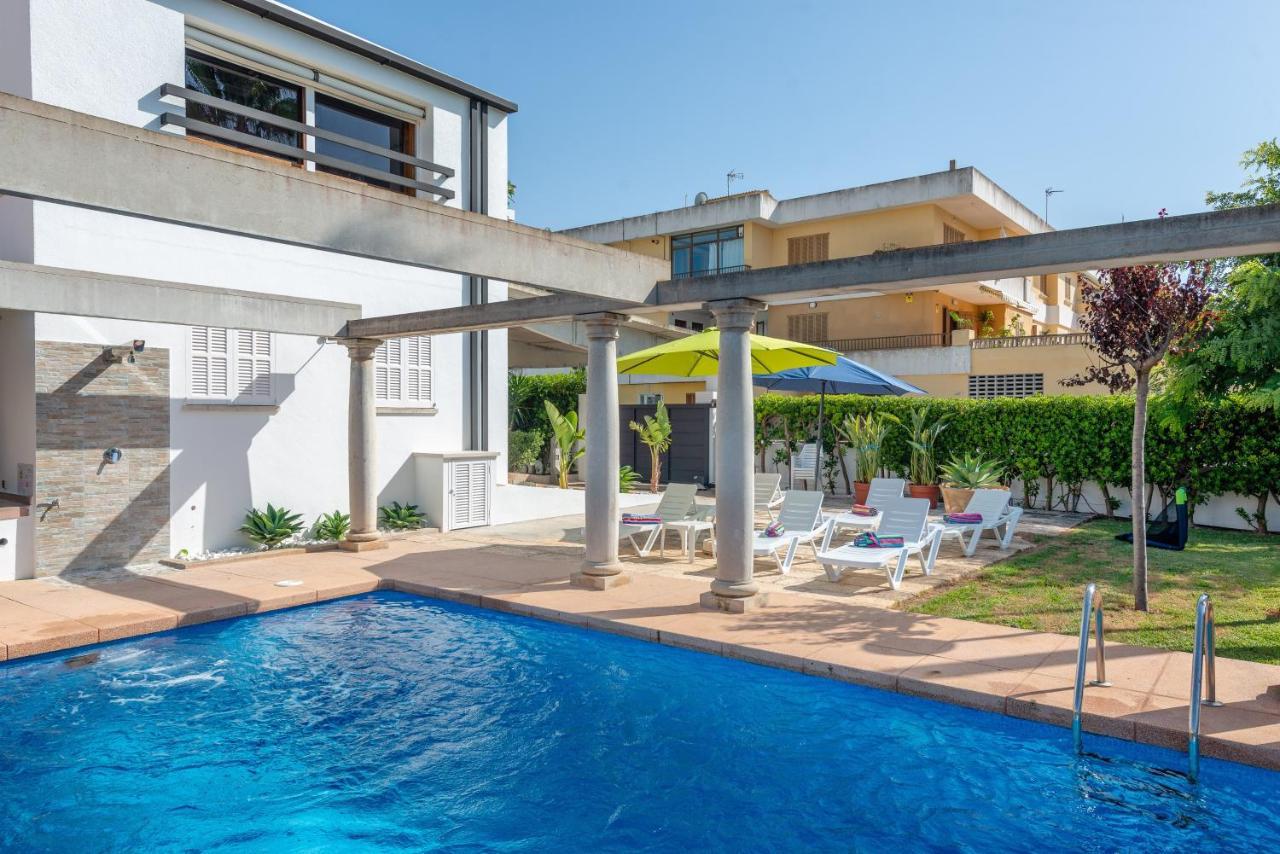 Estrel Villa กันปิกาฟอร์ต ภายนอก รูปภาพ