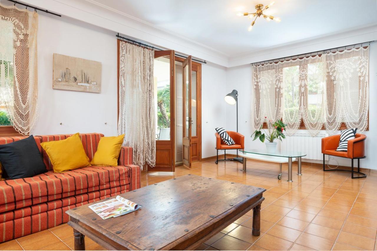 Estrel Villa กันปิกาฟอร์ต ภายนอก รูปภาพ
