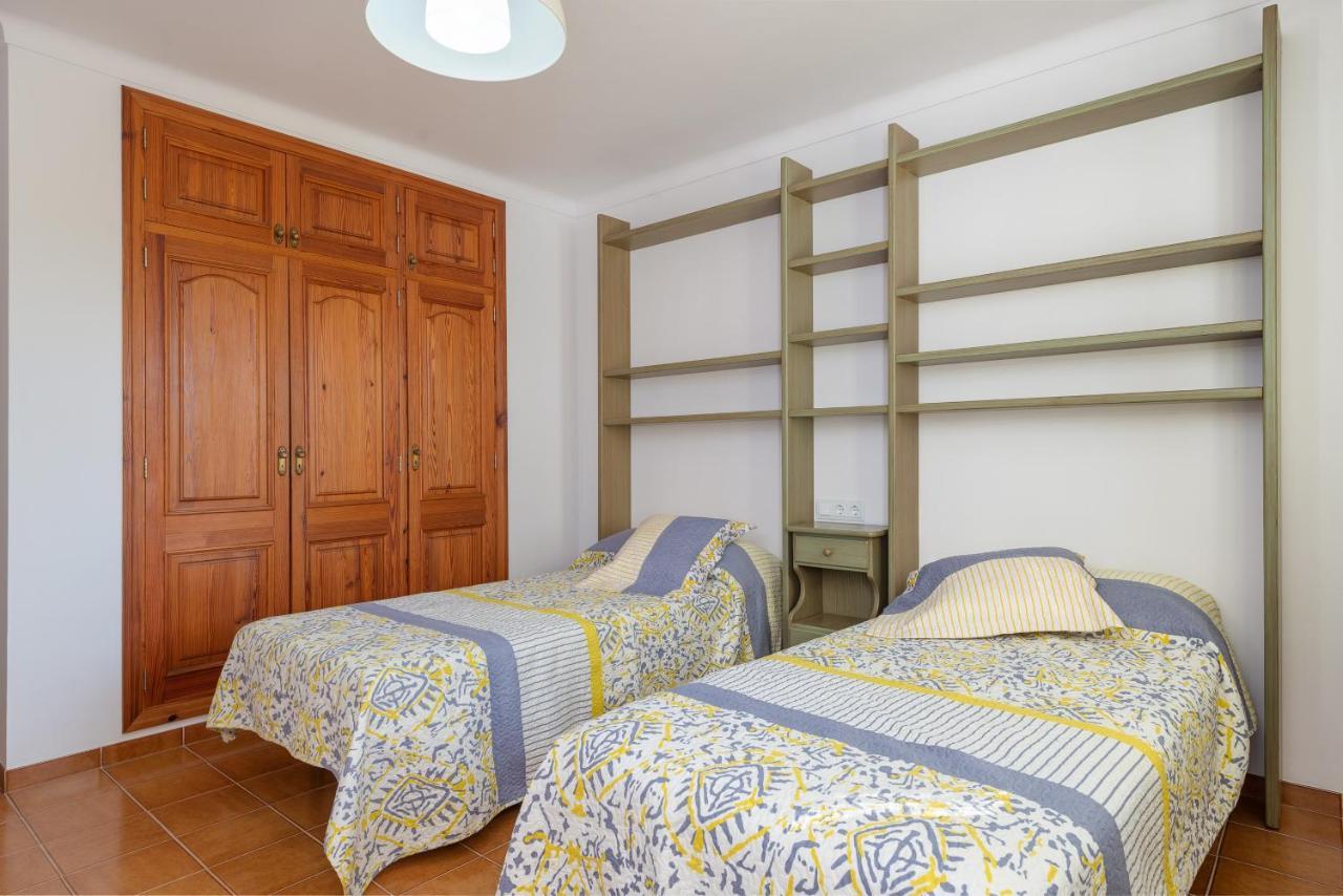 Estrel Villa กันปิกาฟอร์ต ภายนอก รูปภาพ