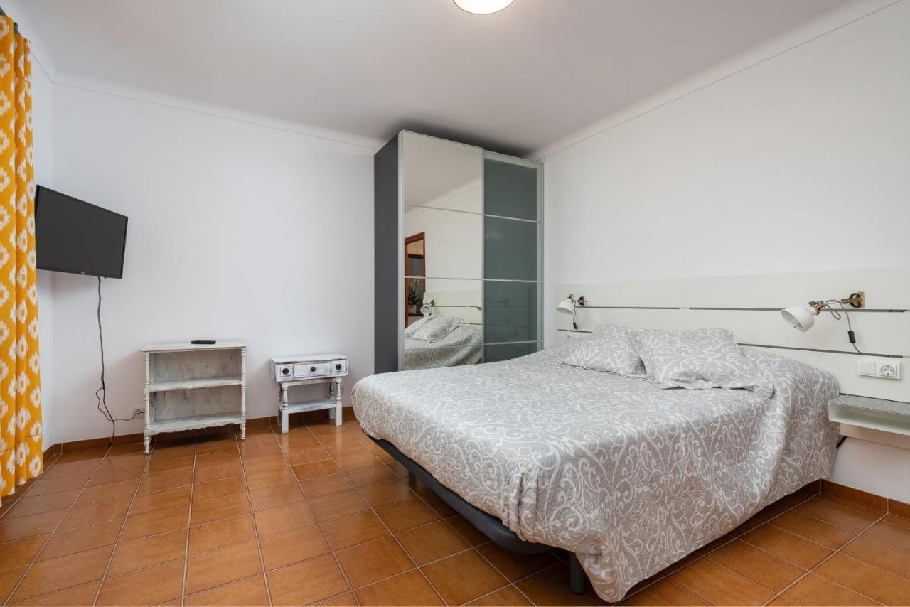 Estrel Villa กันปิกาฟอร์ต ภายนอก รูปภาพ